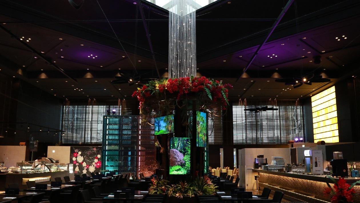 LUXE DINING HAPUNA店内