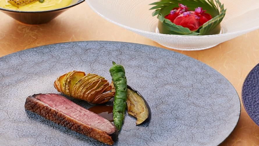 メインダイニング いと桜　フランス料理コースディナーイメージ