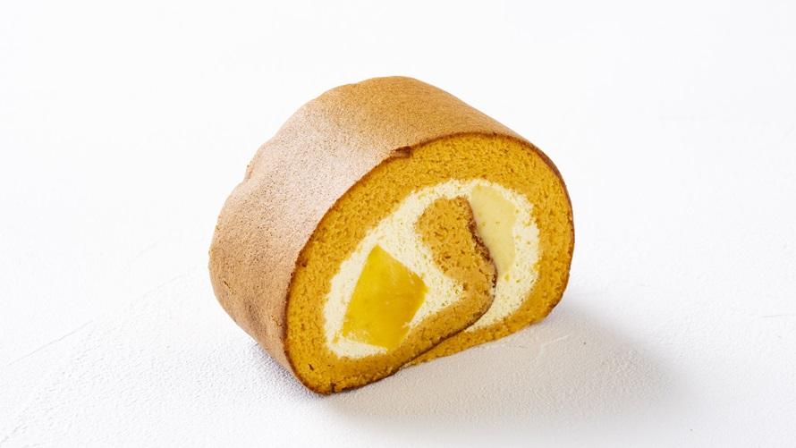 桃のロールケーキ