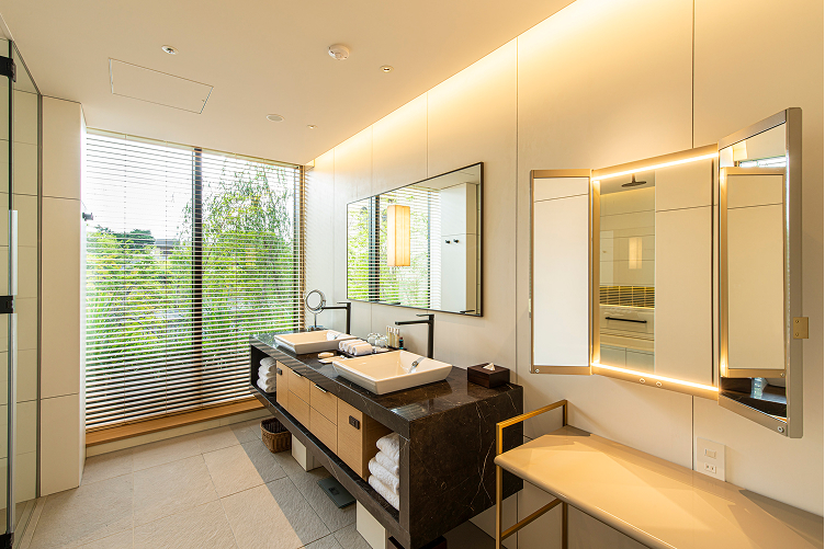 Panoramic Terrace Twin Bathroom